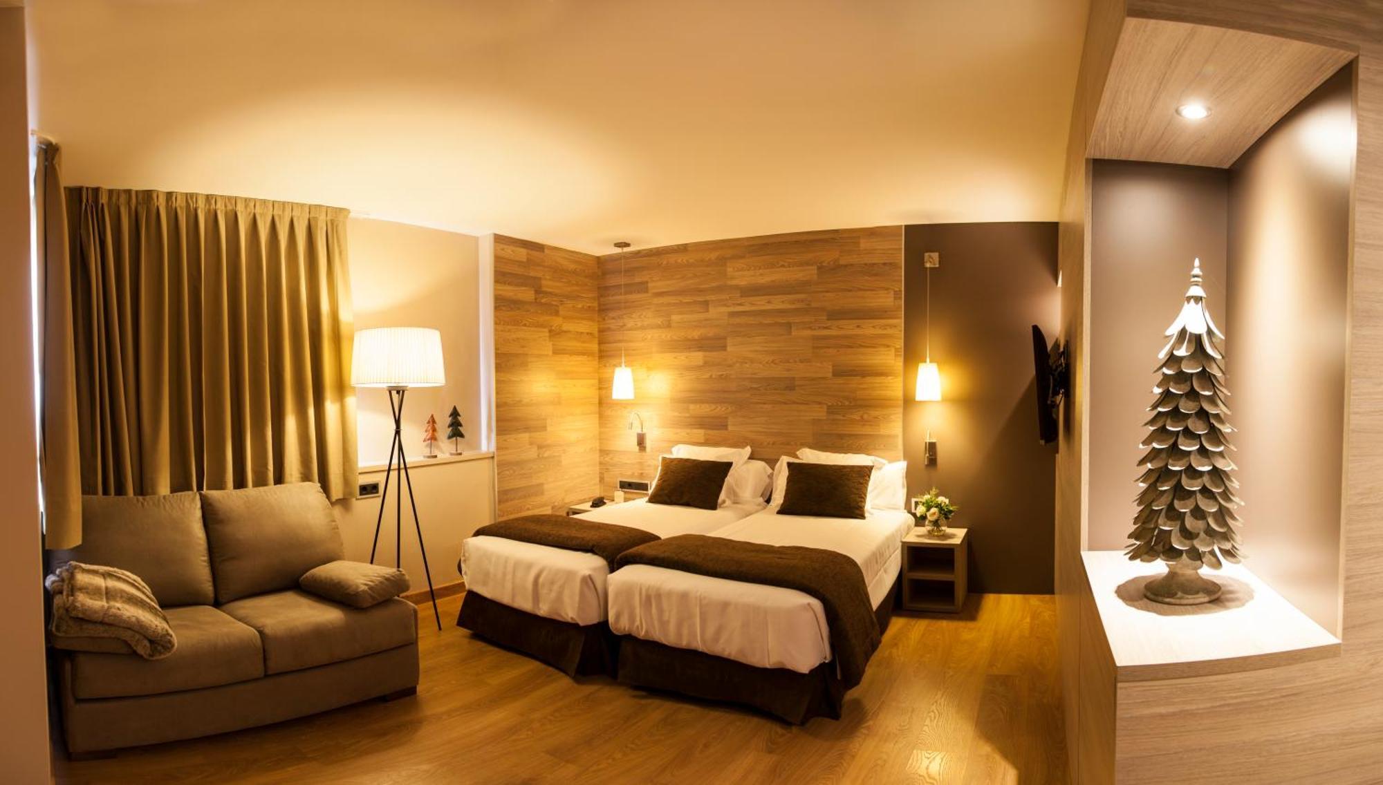 Tuc Blanc Hotel 3*