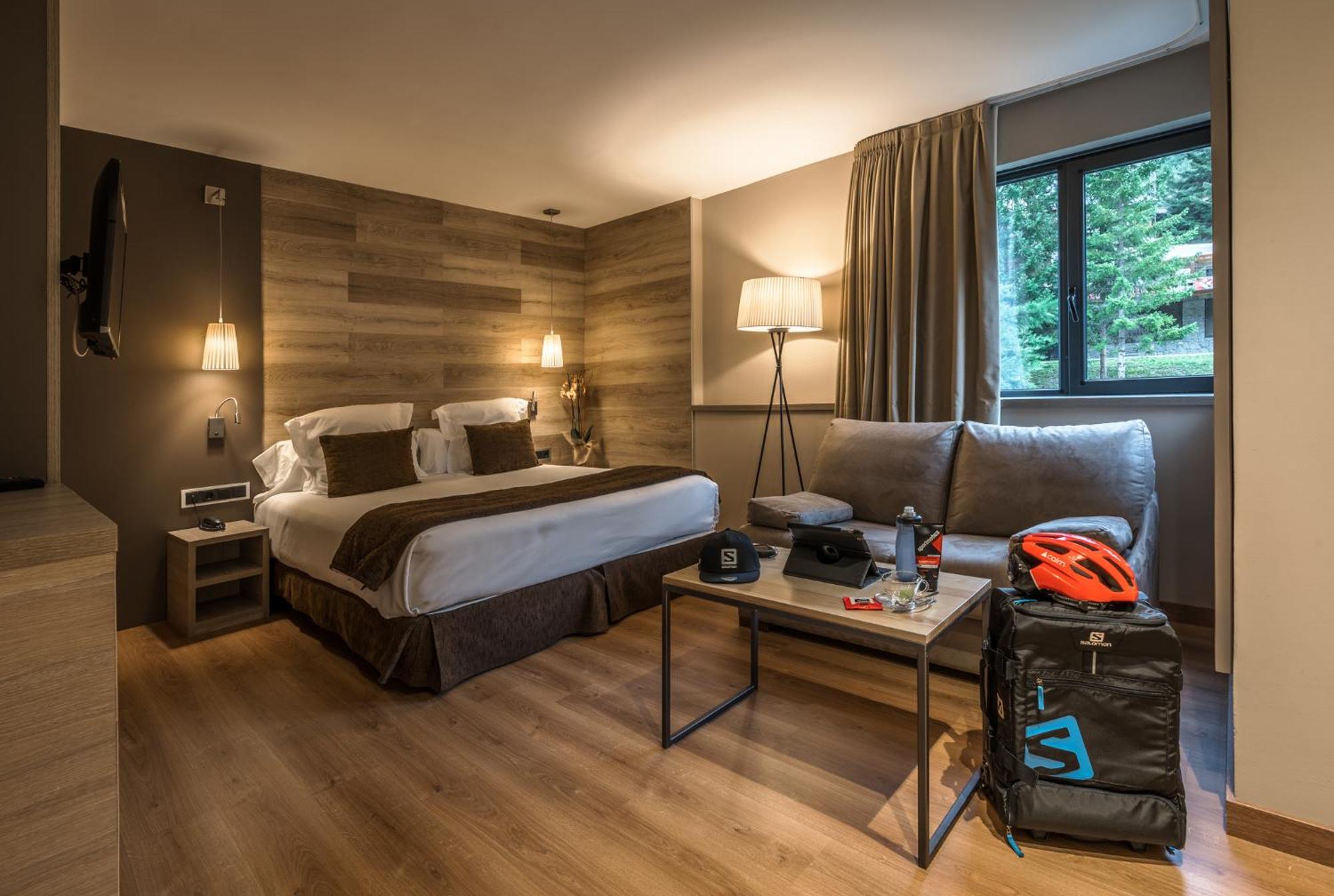 Tuc Blanc Hotel 3*
