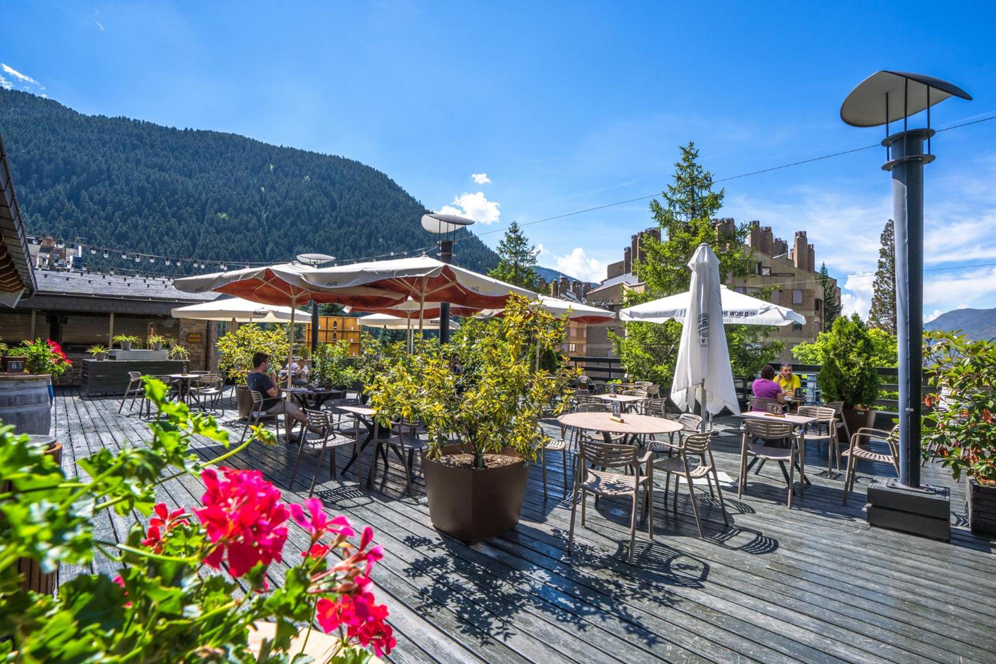 Tuc Blanc Hotel